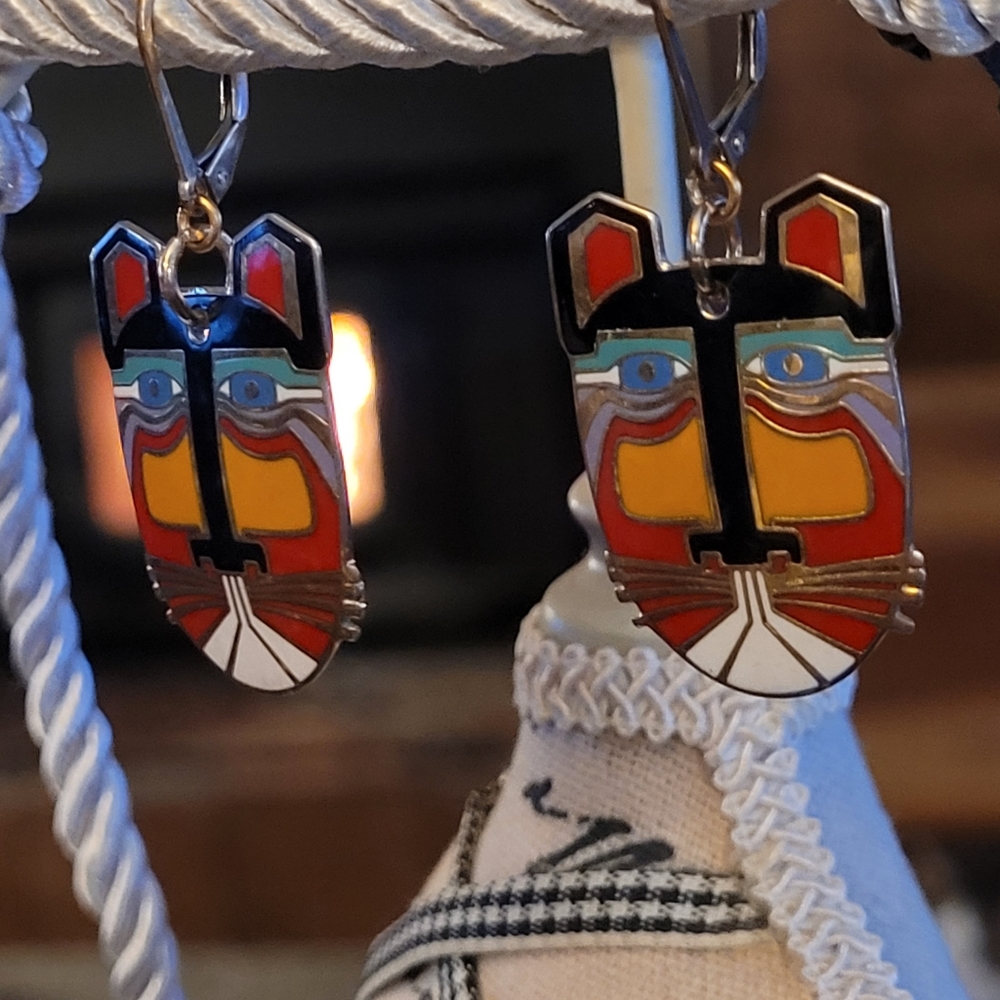 LAURAL BURCH MIIKIO TIGER FACE EARRINGS